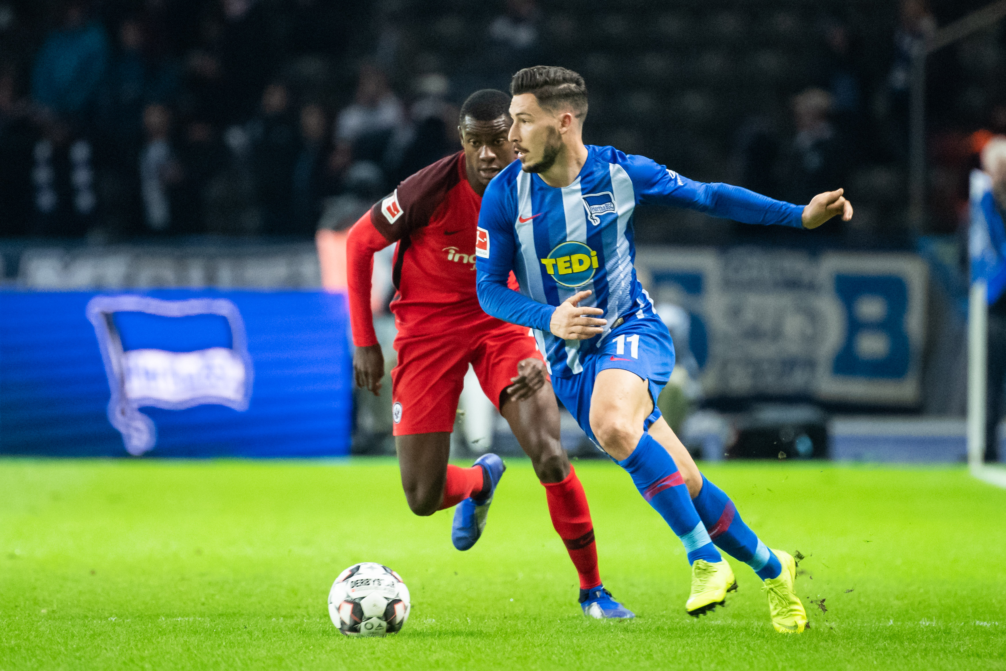 你们别管，我的流量队自有踢法