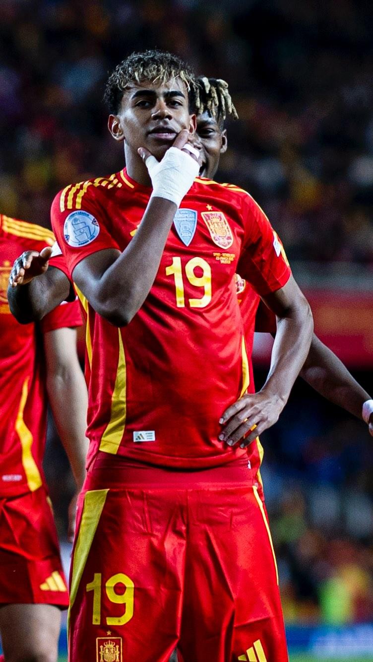 皇马齐达内战术显效4-1胜瓦伦西亚