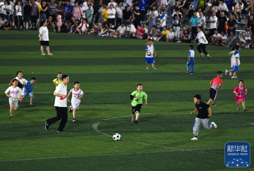 镜报：曼联1月无法召回霍伊伦，那不勒斯有欧冠资格就能买断