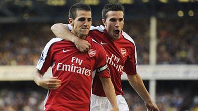 国足选帅时间线：9月5日公开选聘，今日邵佳一出任新帅（国足选帅进展：9月5日启动公开选聘，邵佳一今日正式出任主帅）