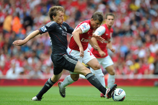 意甲媒体透露：米兰跟迈尼昂续约已达成口头协议，续约2年加一年选择权