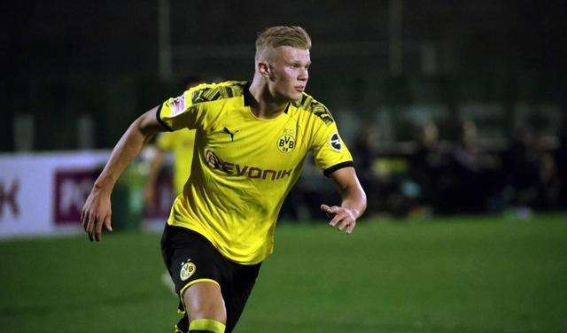 赖因德斯谈自己与德布劳内比较：我属于B2B中场，定位为8号位球员（赖因德斯谈与德布劳内对比：自认B2B型中场，司职8号位）